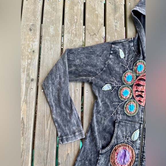 Rising International Long Embroidered Boho Jacket - Picture 6 of 14